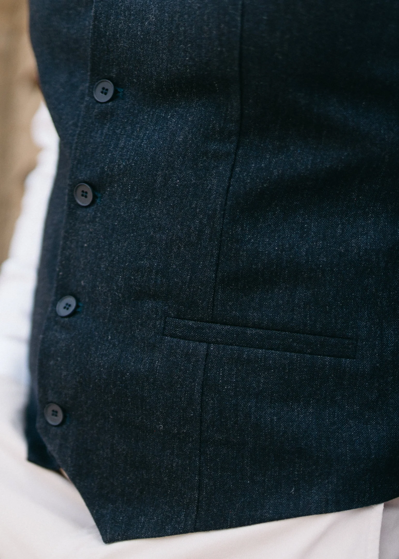 Le gilet de costume - Image 6